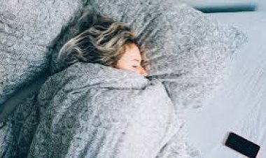 ମହିଳା ନା ପୁରୁଷ.. କାହାର ନିଦ ବେଶୀ ଆବଶ୍ୟକ