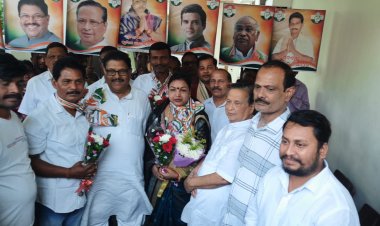 କଂଗ୍ରେସର ମିଶିଲେ ବିଜେଡ଼ିର ପୂର୍ବତନ ବିଧାୟକ ସୁବର୍ଣ୍ଣ ନାୟକ ଓ ବ୍ଲକ ଅଧ୍ୟକ୍ଷା ପ୍ରତିଭା ମଞ୍ଜରି ନାୟକ 