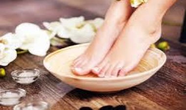 ପାଦ ସୁନ୍ଦର ଦିଶିବା ପାଇଁ ଘରୋଇ ଉପାୟରେ କିପରି ପାଦର ଯତ୍ନ ନେବେ, ଜାଣନ୍ତୁ