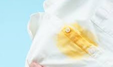 ହଳଦୀ ଦାଗକୁ ଏହି ସହଜ ଘରୋଇ ଉପାୟରେ ଛଡାନ୍ତୁ