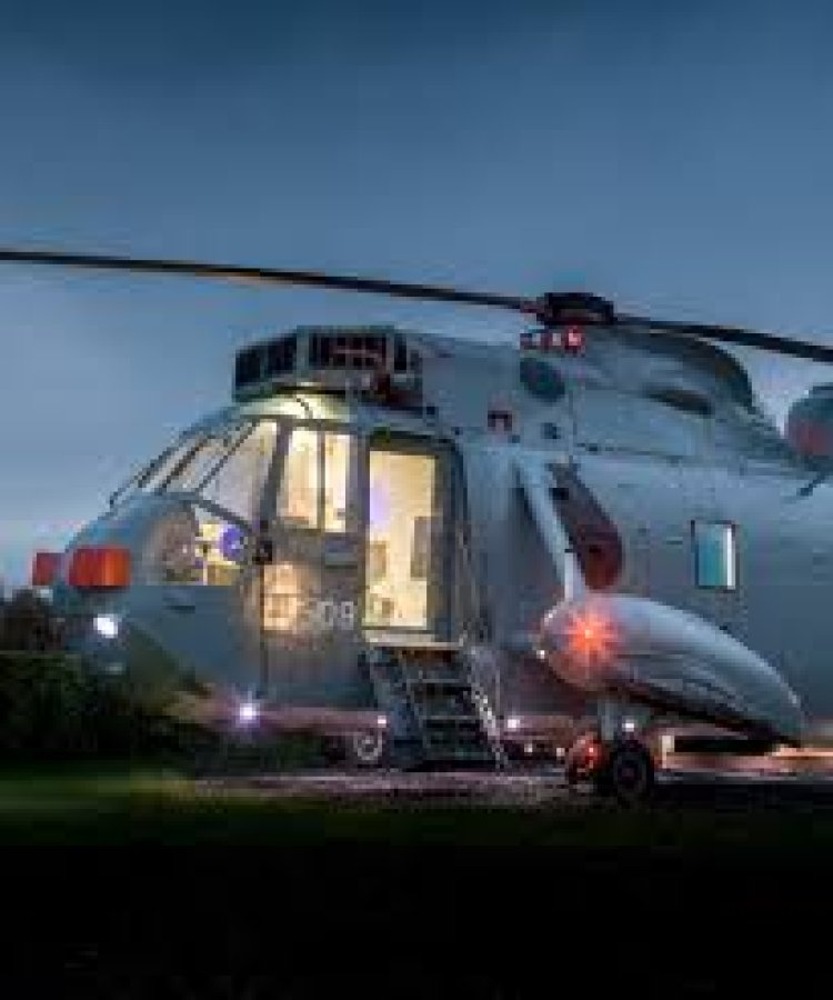 ଦେଖିଲେ ହେବେ ଆଶ୍ଚର୍ଯ୍ୟ, ହେଲିକପ୍ଟର ଭିତରେ ହୋଟେଲ