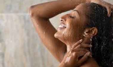 ଖାଦ୍ୟ ଖାଇବା ପରେ କାହିଁକି ତୁରନ୍ତ ଗାଧୋଇବା ଉଚିତ୍ ନୁହେଁ? ଜାଣନ୍ତୁ