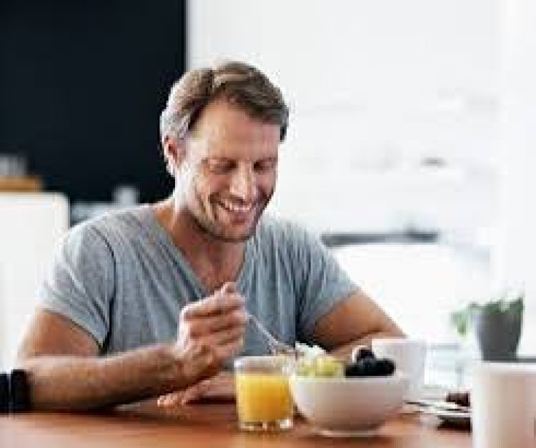 ଖରାଦିନେ କେଉଁ ଖାଦ୍ୟ ଖାଇଲେ ଶରୀରକୁ ଶକ୍ତି ଆସିଥାଏ ଜାଣନ୍ତୁ