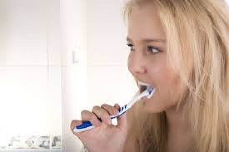 ଗୋଟିଏ ବ୍ରଶ୍‌‌ରେ କେତେ ଦିନ ଦାନ୍ତ ଘଷିବେ?