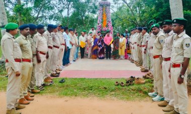 Rich tributes were paid to forest martyrs in Odisha.