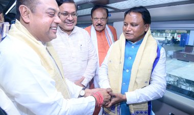 Two new Vande Bharat trains have commenced operations in Odisha. The Chief Minister stated that tourism and economic activity in the region will increase.