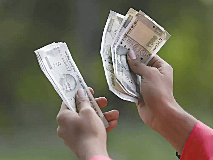 Odisha has announced a 3% hike in dearness allowance for government employees.