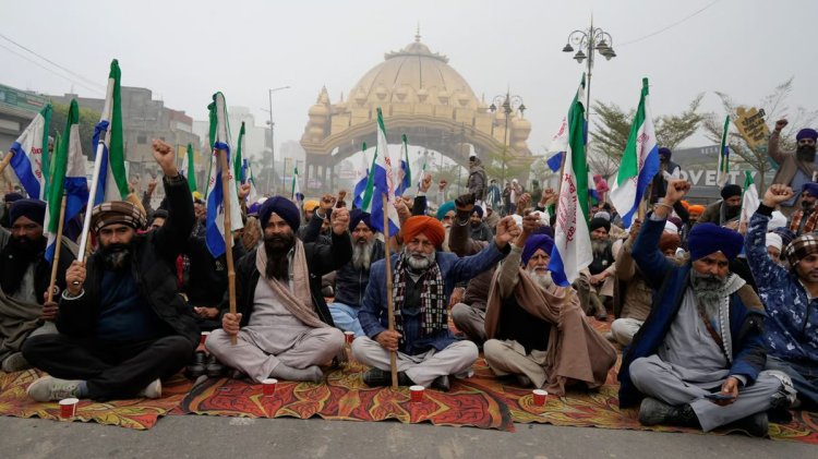 Farmers' protest in Punjab disrupts commuter traffic; rail and bus services have been suspended.